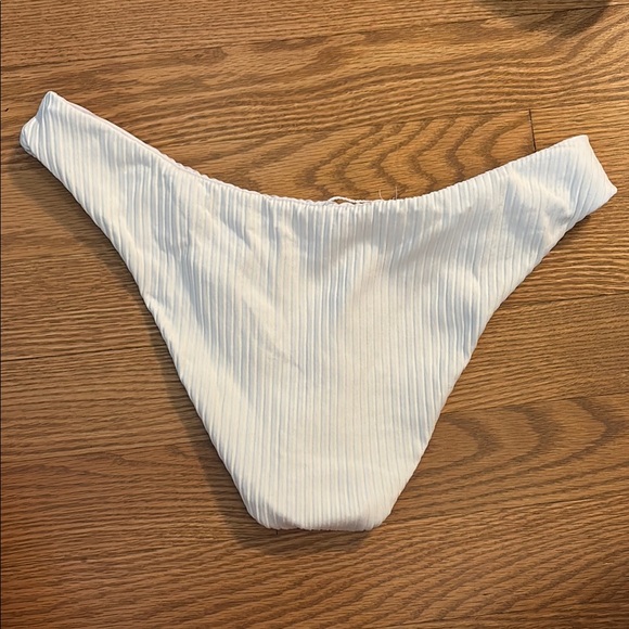 White Ribbed Bikini Set - Picture 2 of 4